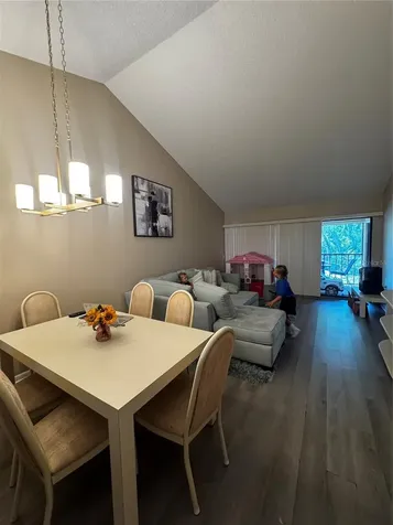 4821 Winslow Beacon Sarasota FL 34235