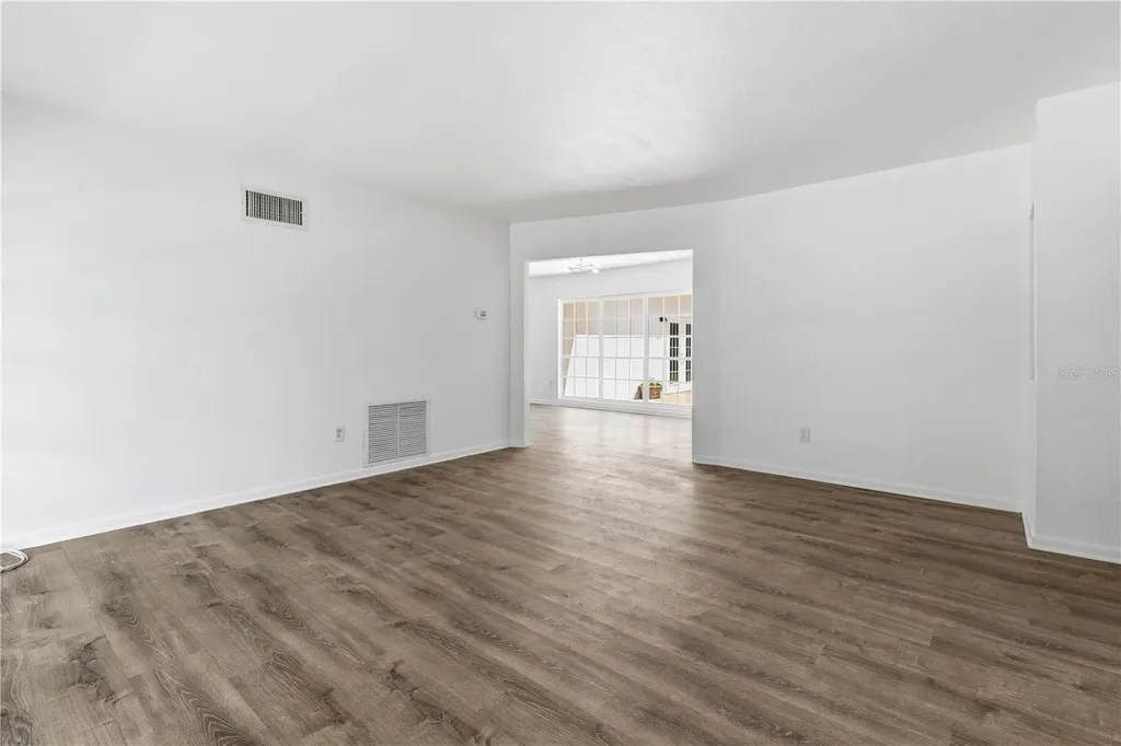 970 Gulf View Boulevard Dunedin FL 34698
