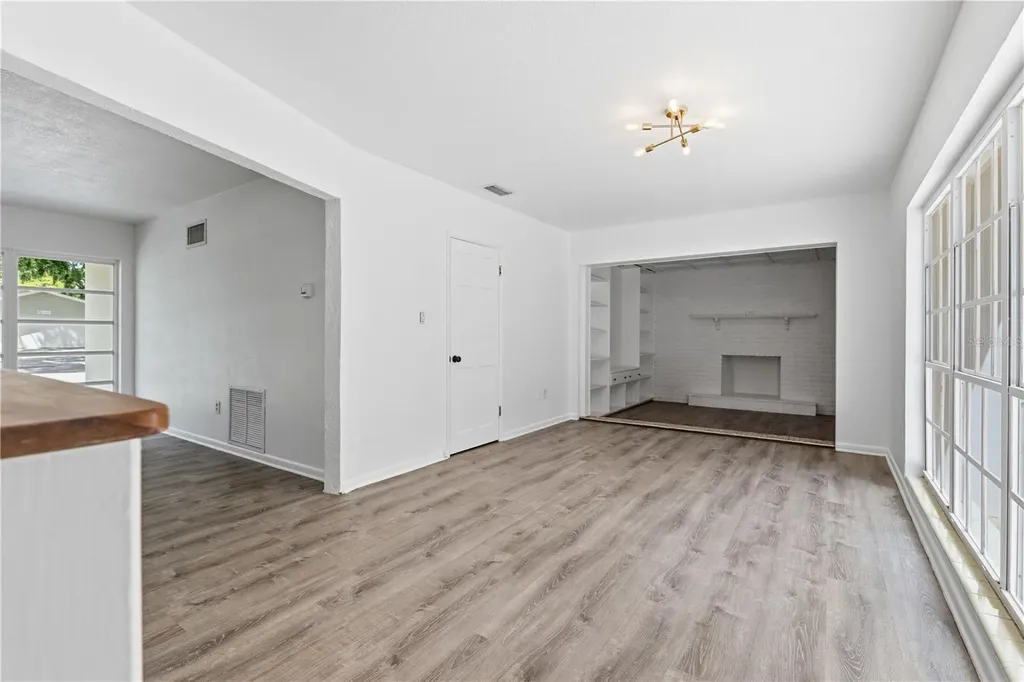 970 Gulf View Boulevard Dunedin FL 34698