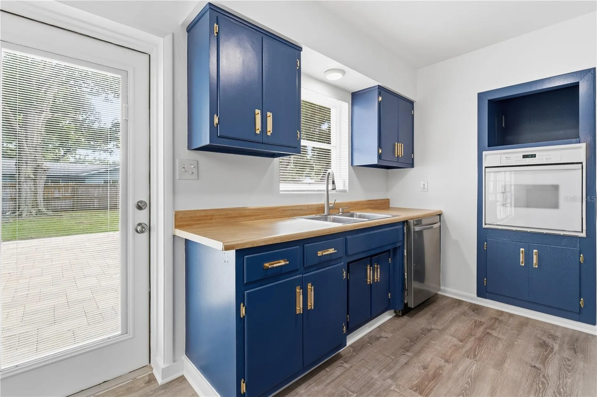 970 Gulf View Boulevard Dunedin FL 34698