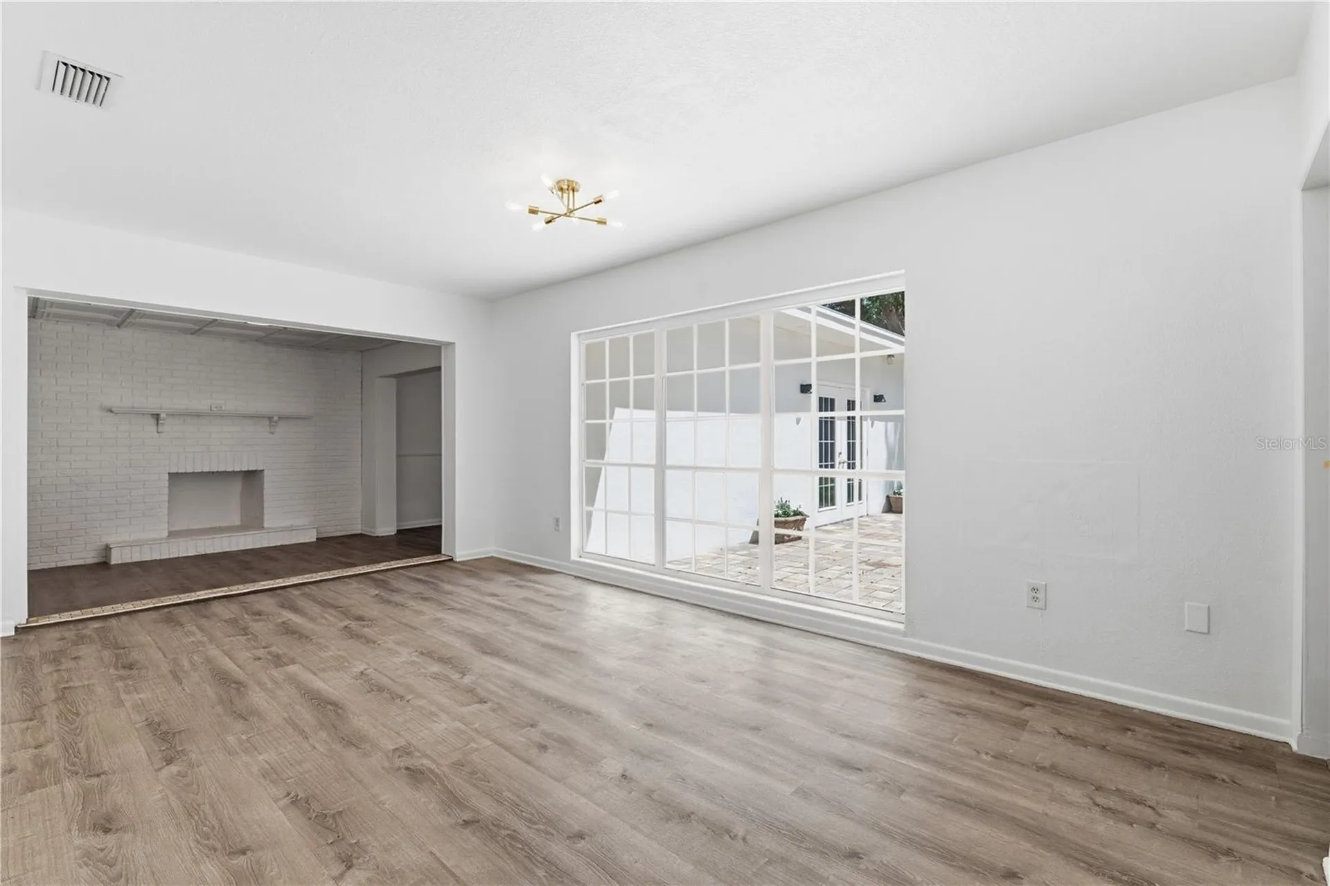 970 Gulf View Boulevard Dunedin FL 34698