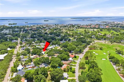 970 Gulf View Boulevard Dunedin FL 34698