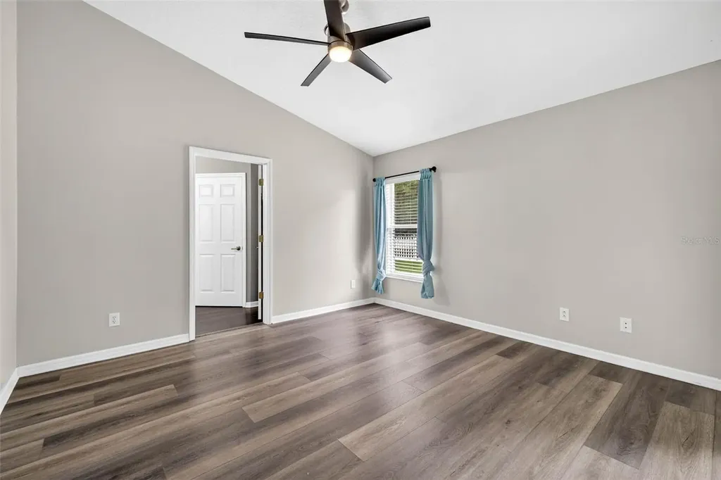 15826 Stags Leap Drive Lutz FL 33559