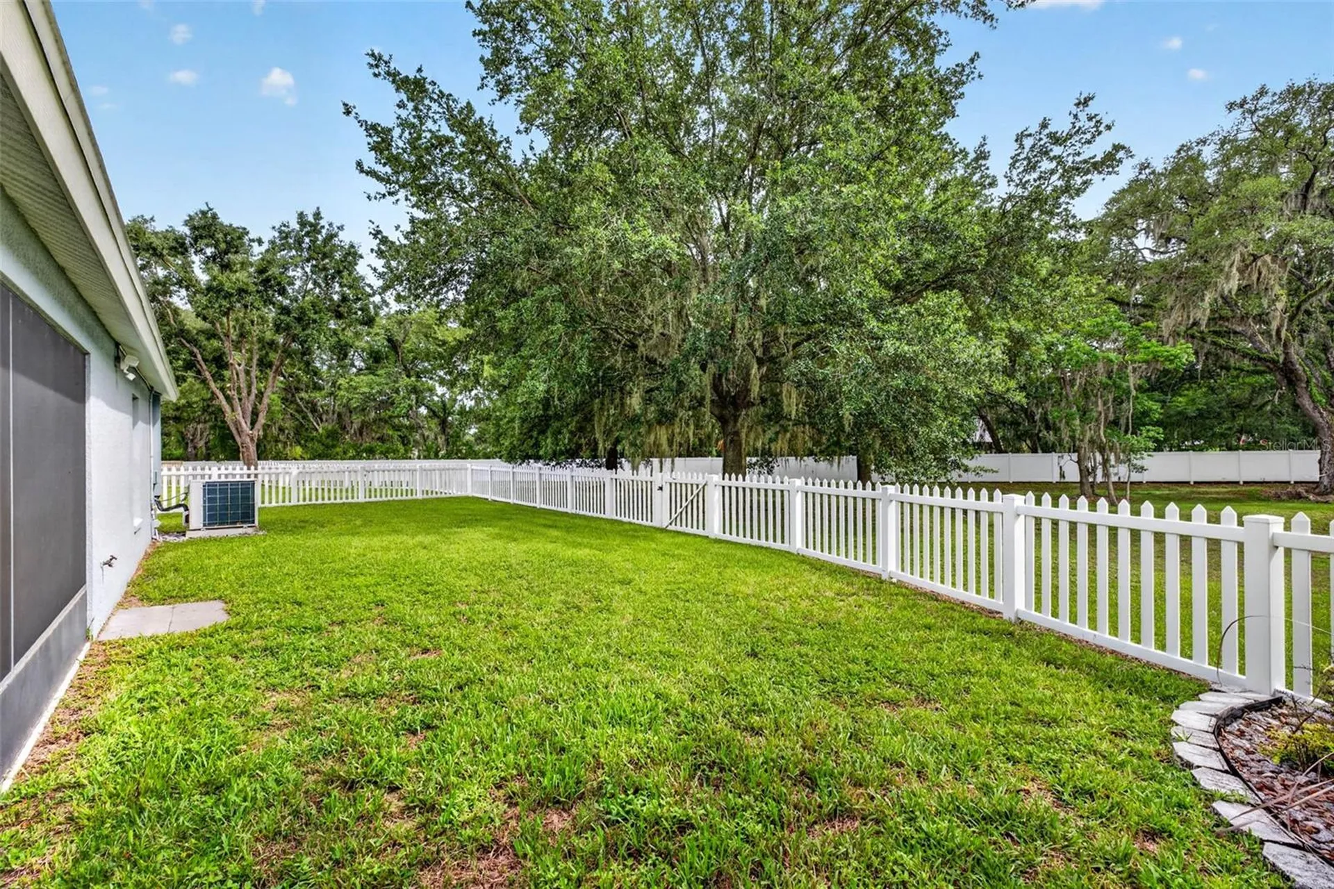 15826 Stags Leap Drive Lutz FL 33559