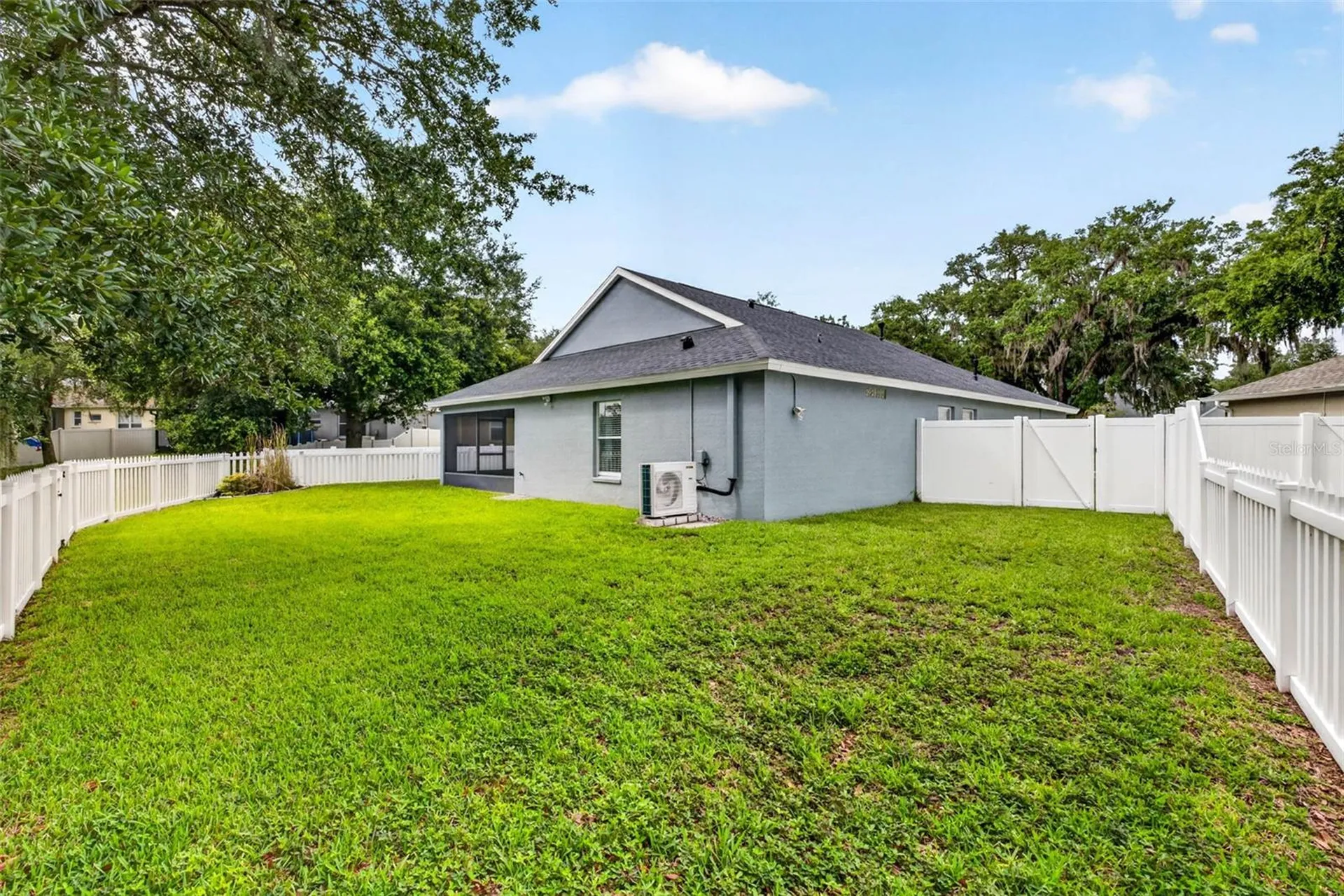 15826 Stags Leap Drive Lutz FL 33559