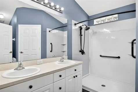 15826 Stags Leap Drive Lutz FL 33559