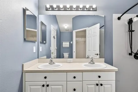 15826 Stags Leap Drive Lutz FL 33559