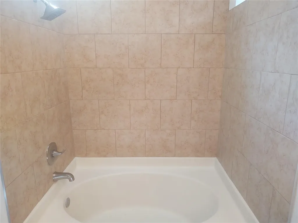 5707 Tanagerlake Road Lithia FL 33547