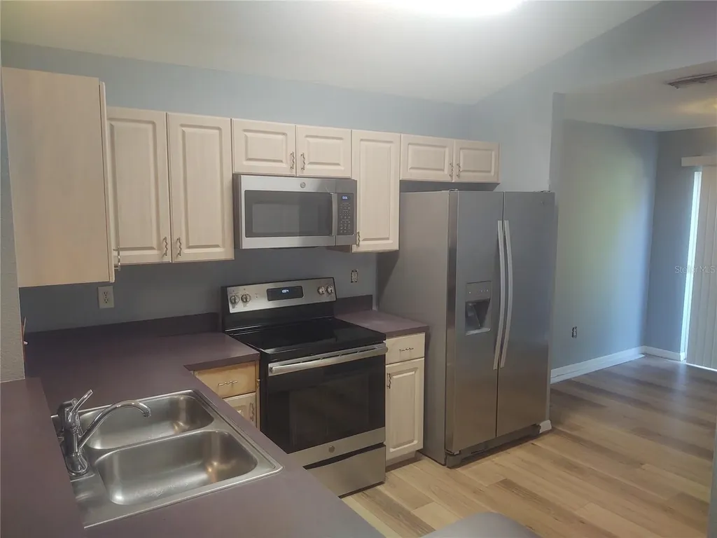 5707 Tanagerlake Road Lithia FL 33547
