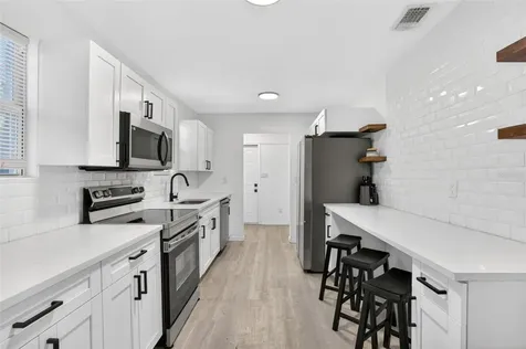 1717 18th Street S St Petersburg FL 33712