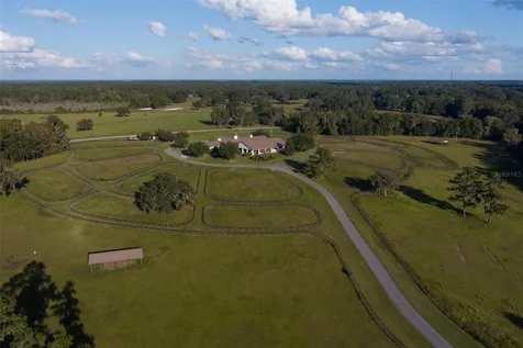 9504 NW Highway 320 Micanopy FL 32667