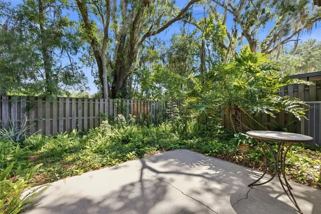 5110 Gainsville Drive Tampa FL 33617
