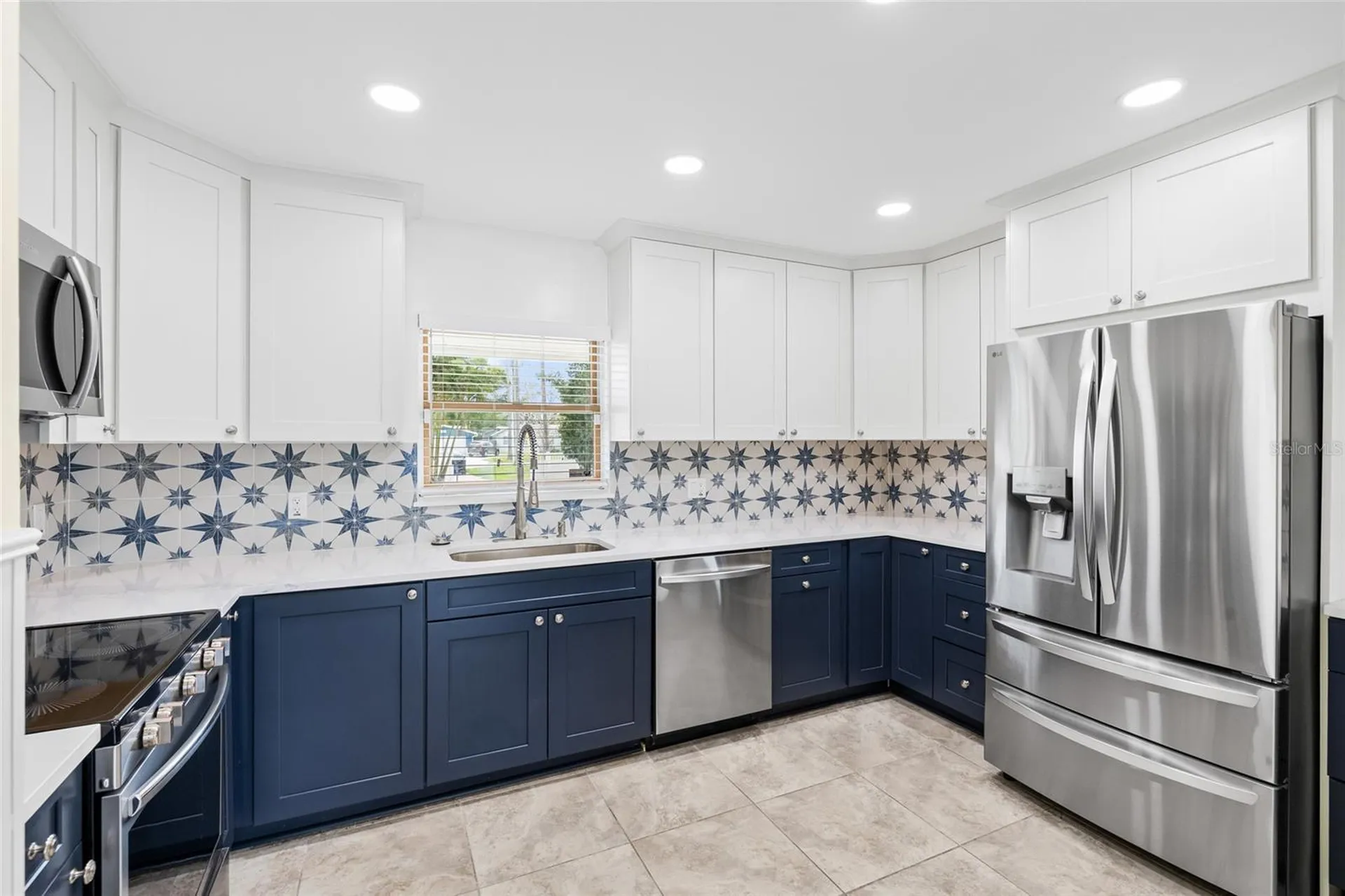 5541 Bayou Grande Boulevard NE St Petersburg FL 33703