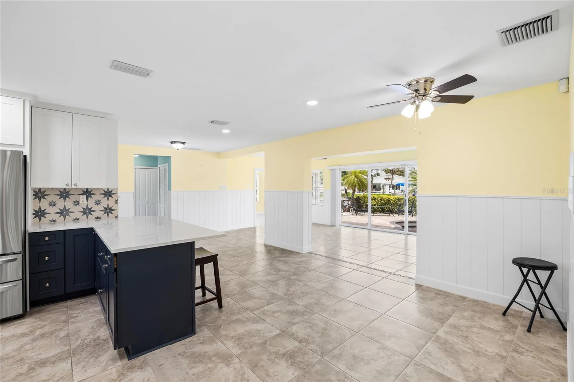 5541 Bayou Grande Boulevard NE St Petersburg FL 33703