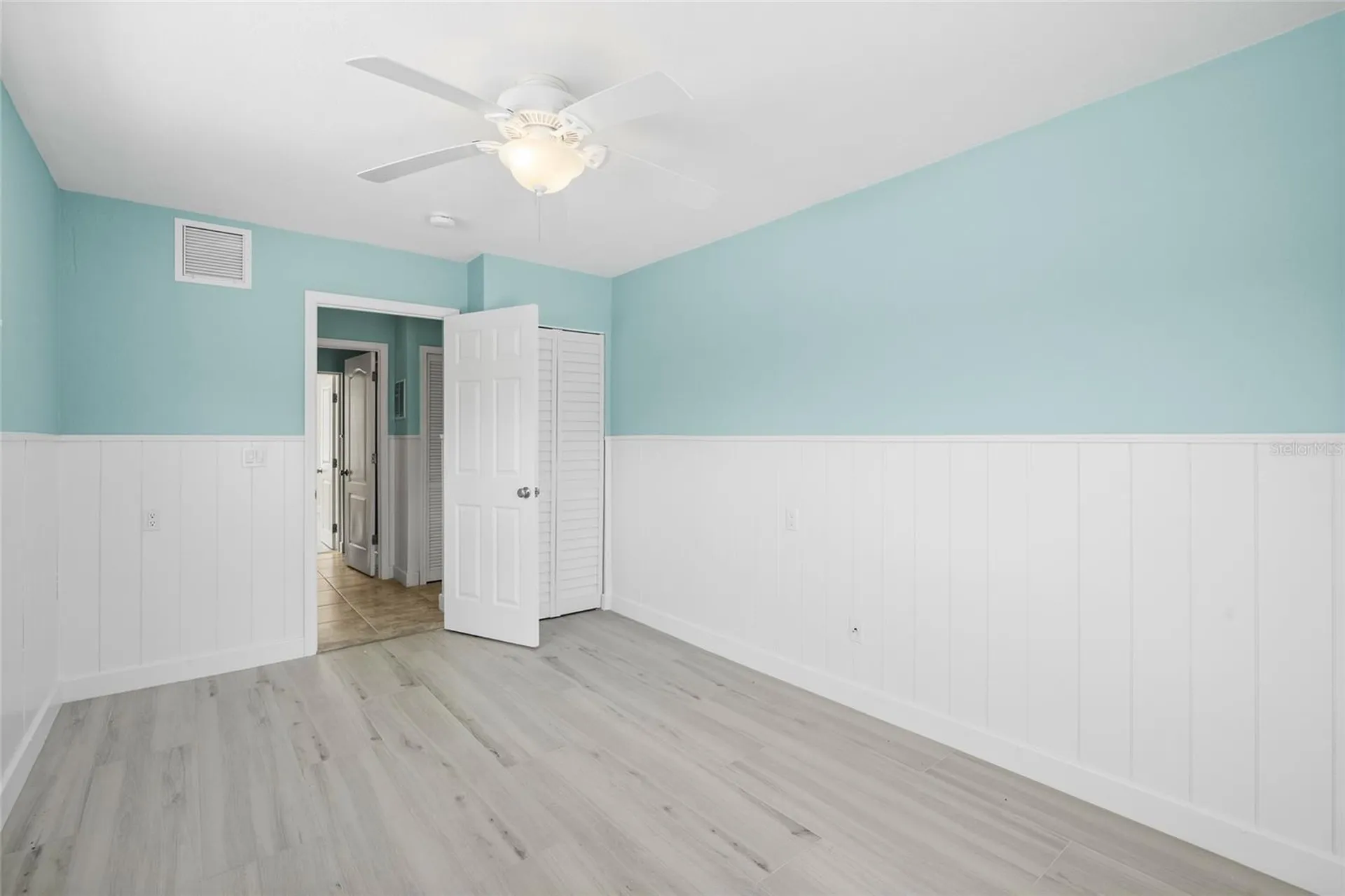 5541 Bayou Grande Boulevard NE St Petersburg FL 33703