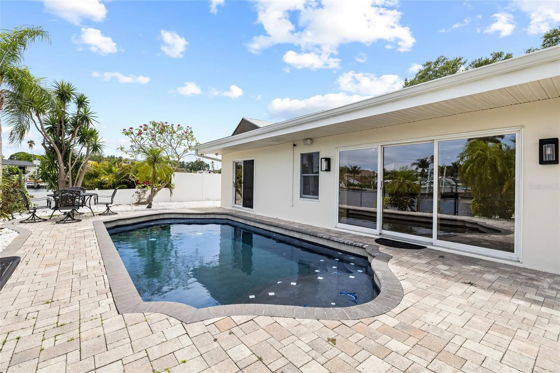 5541 Bayou Grande Boulevard NE St Petersburg FL 33703