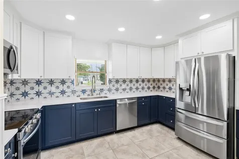 5541 Bayou Grande Boulevard NE St Petersburg FL 33703