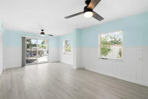 5541 Bayou Grande Boulevard NE St Petersburg FL 33703
