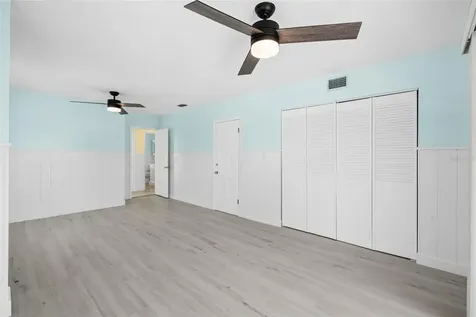 5541 Bayou Grande Boulevard NE St Petersburg FL 33703