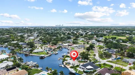 5541 Bayou Grande Boulevard NE St Petersburg FL 33703