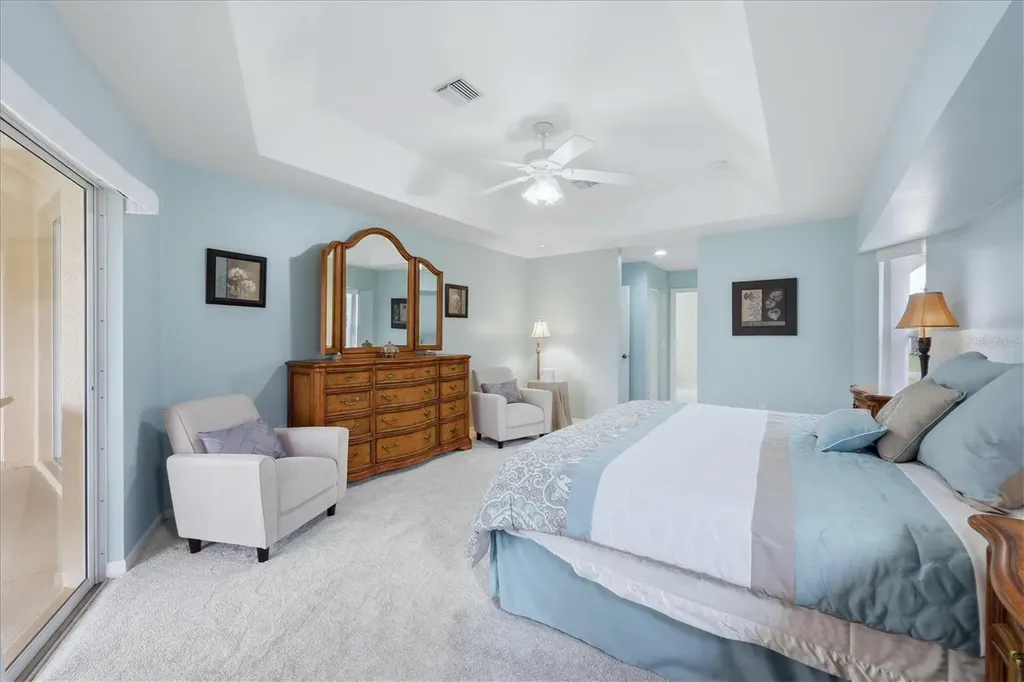 82 Pinehurst Place Rotonda West FL 33947