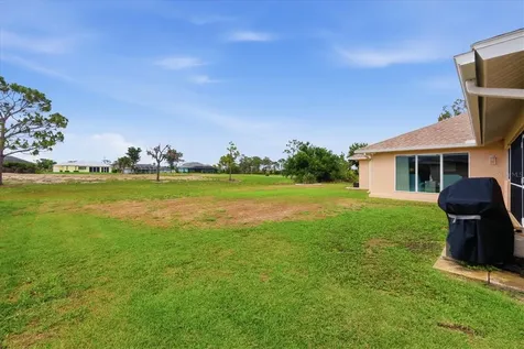 82 Pinehurst Place Rotonda West FL 33947