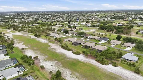 82 Pinehurst Place Rotonda West FL 33947