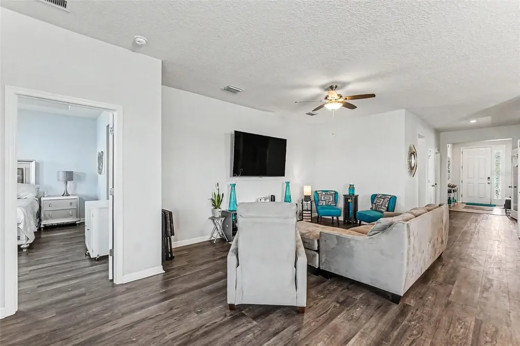 16639 Goose Ribbon Place Wimauma FL 33598