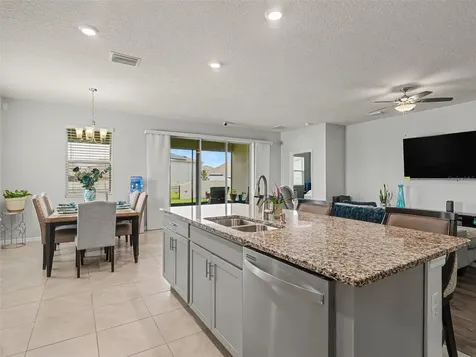 16639 Goose Ribbon Place Wimauma FL 33598