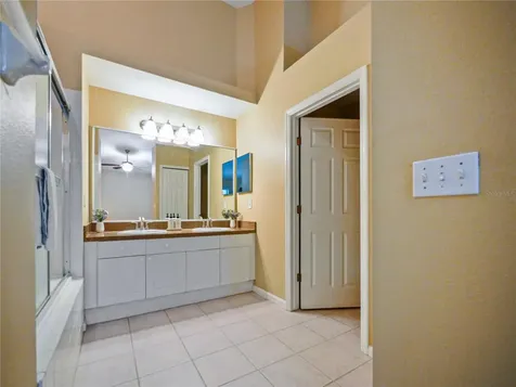 2926 Egrets Landing Drive Lake Mary FL 32746