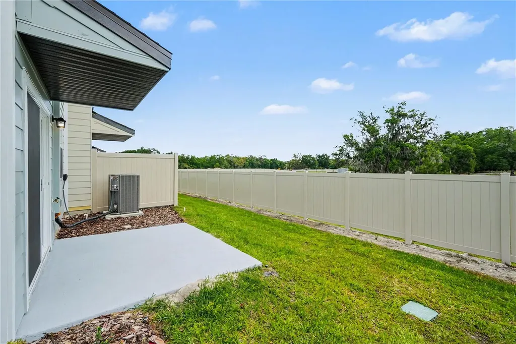 11890 Sylvia Street Dade City FL 33525
