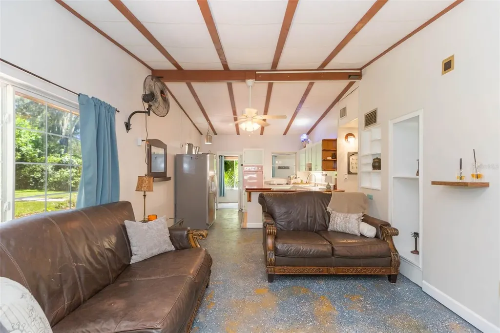 5431 Tower Street Dade City FL 33523