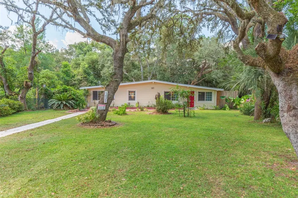 5431 Tower Street Dade City FL 33523
