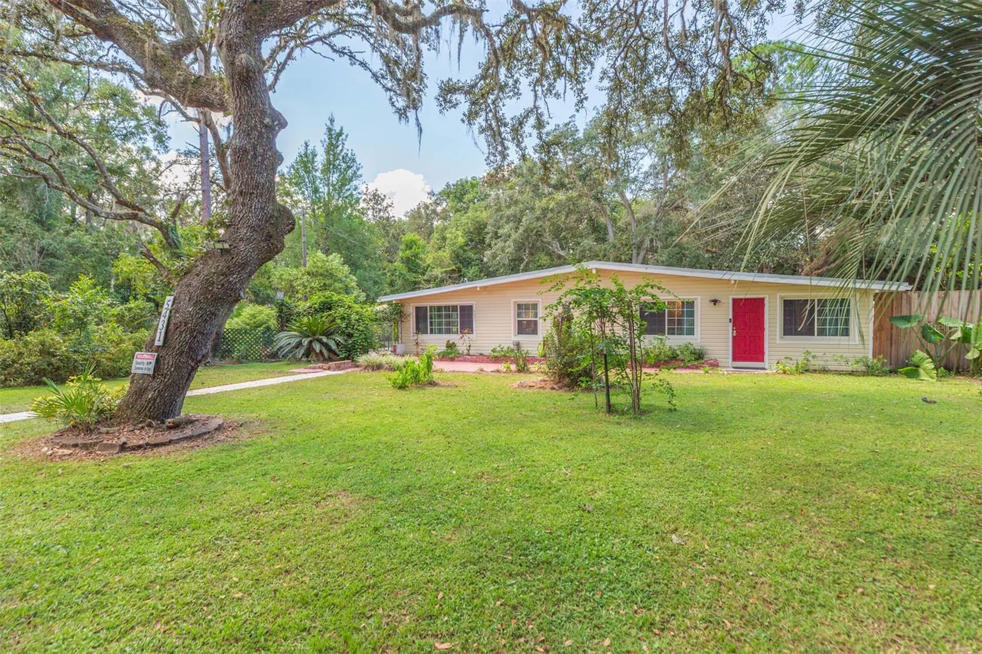 5431 Tower Street Dade City FL 33523