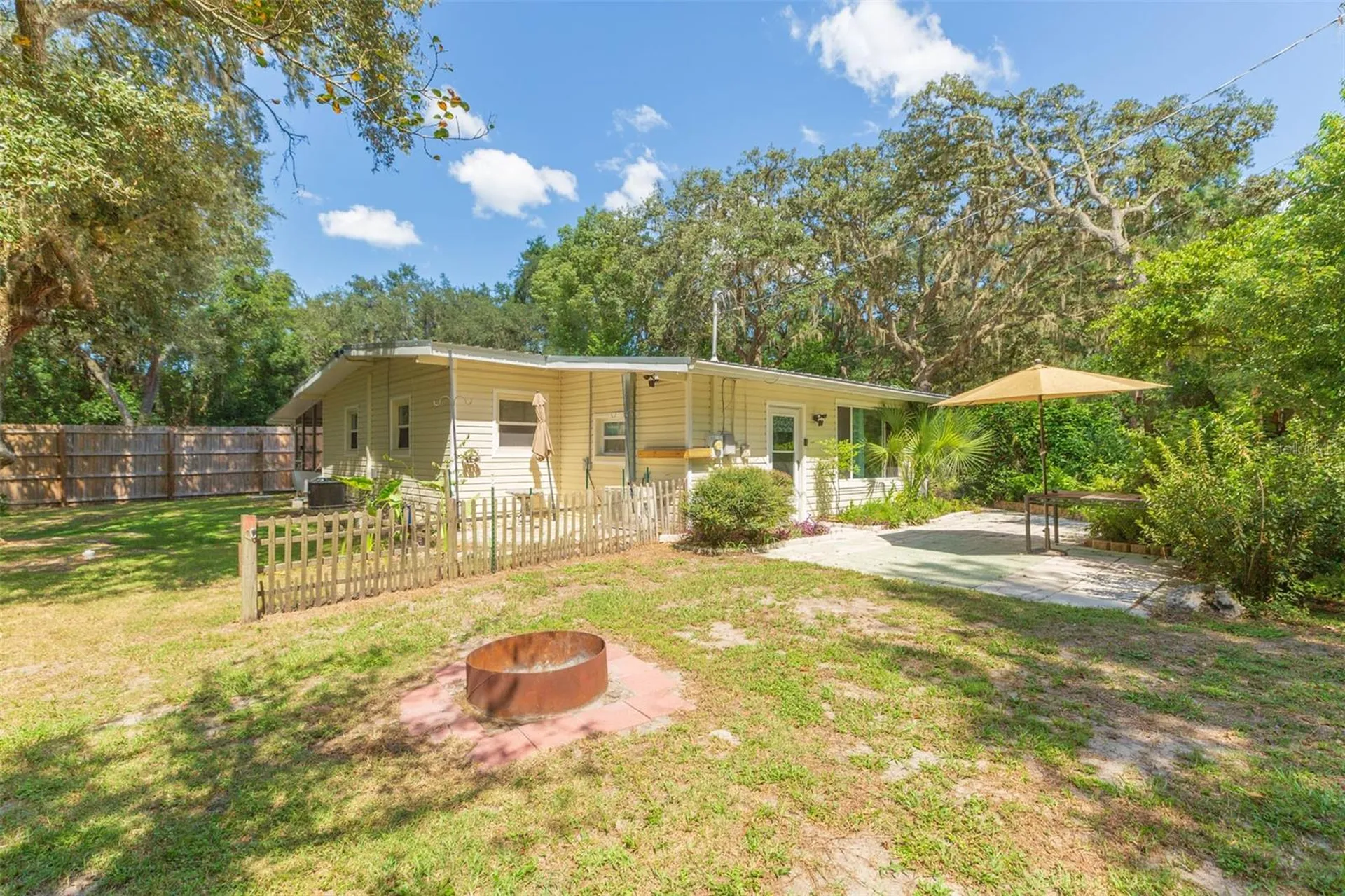 5431 Tower Street Dade City FL 33523