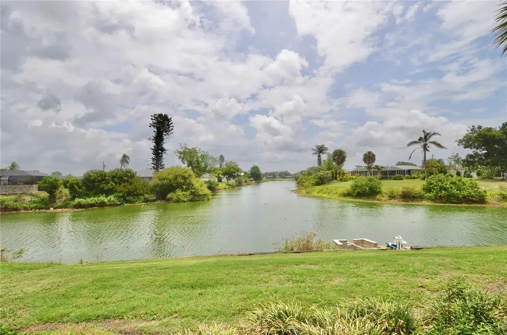 2321 Sandlewood Drive Venice FL 34293