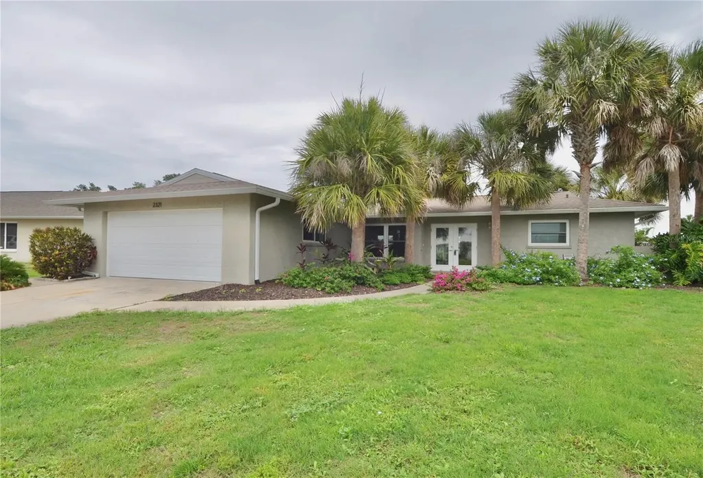 2321 Sandlewood Drive Venice FL 34293