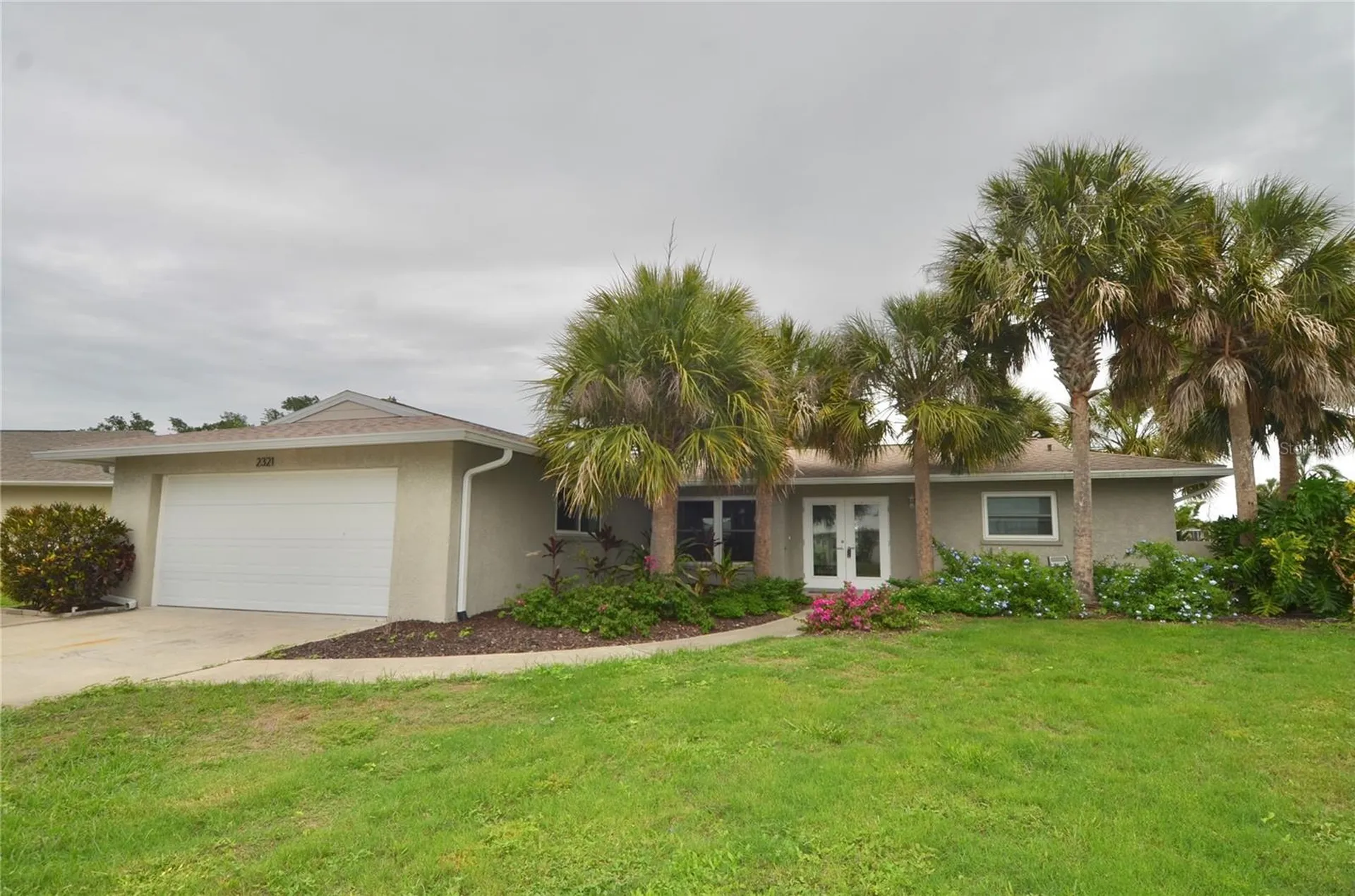 2321 Sandlewood Drive Venice FL 34293