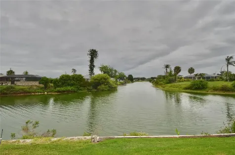 2321 Sandlewood Drive Venice FL 34293