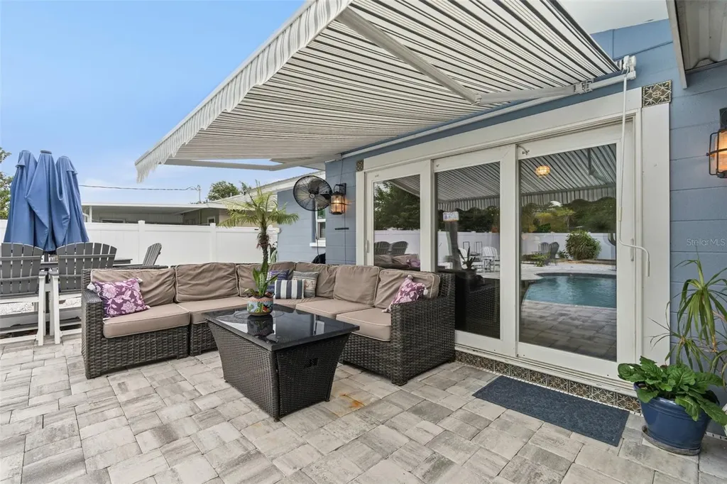 242 Piazza Di Luna Venice FL 34285