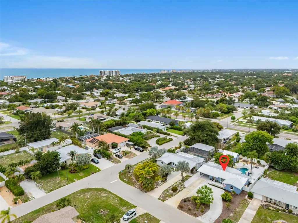 242 Piazza Di Luna Venice FL 34285