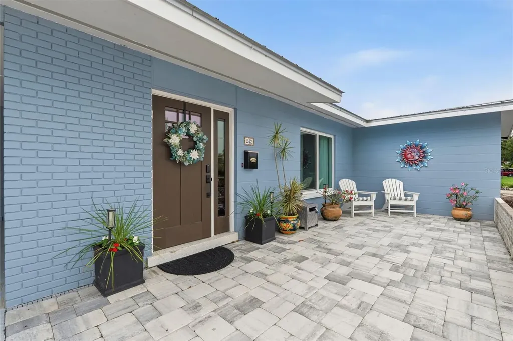 242 Piazza Di Luna Venice FL 34285