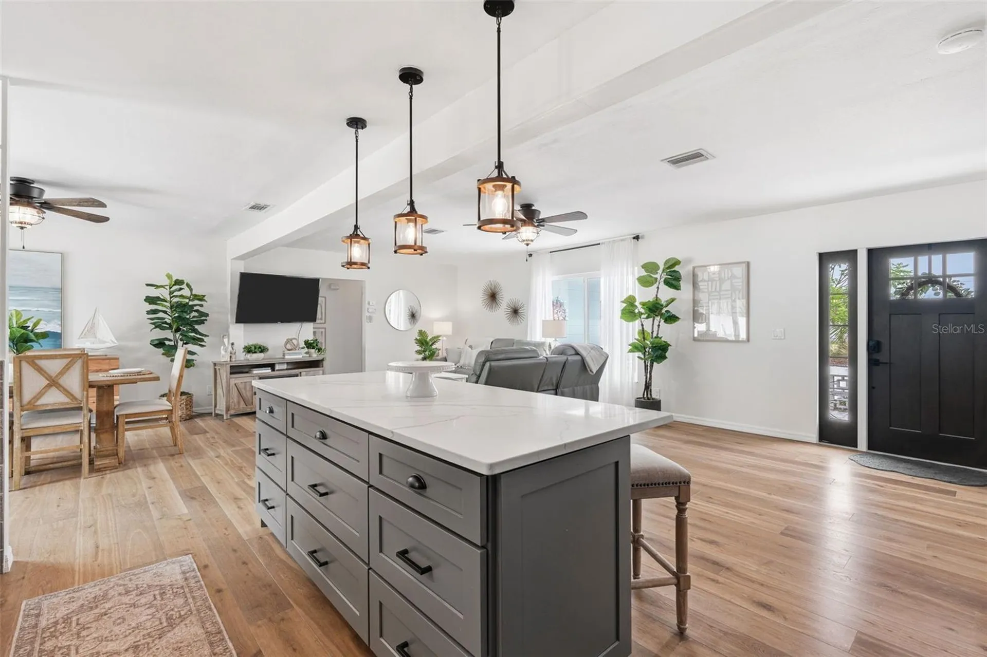 242 Piazza Di Luna Venice FL 34285
