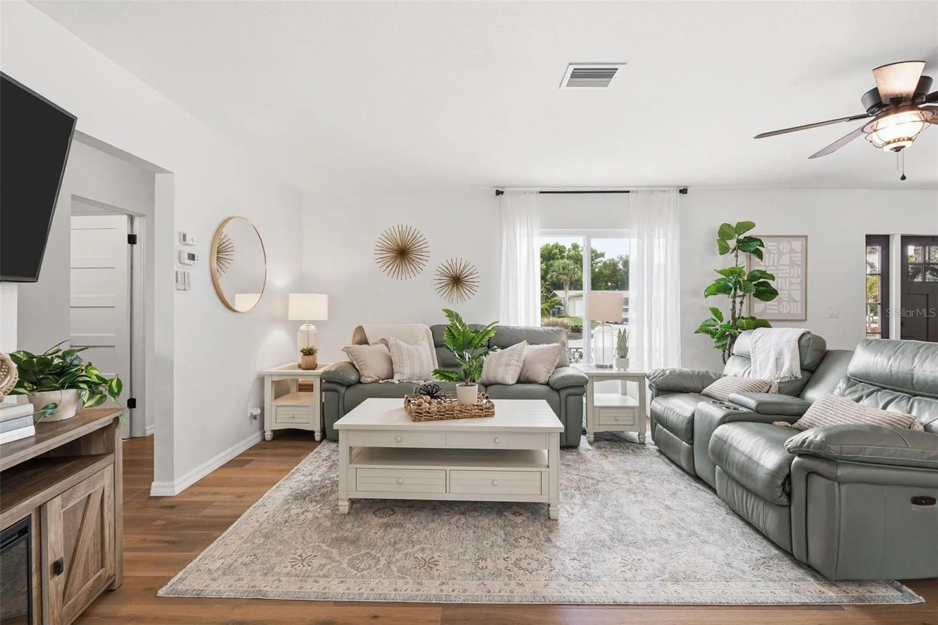 242 Piazza Di Luna Venice FL 34285