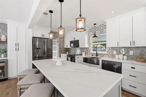 242 Piazza Di Luna Venice FL 34285
