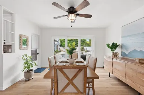 242 Piazza Di Luna Venice FL 34285