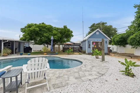 242 Piazza Di Luna Venice FL 34285