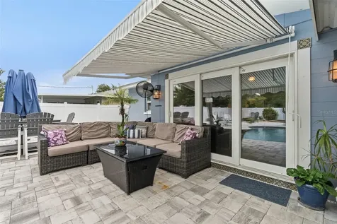 242 Piazza Di Luna Venice FL 34285