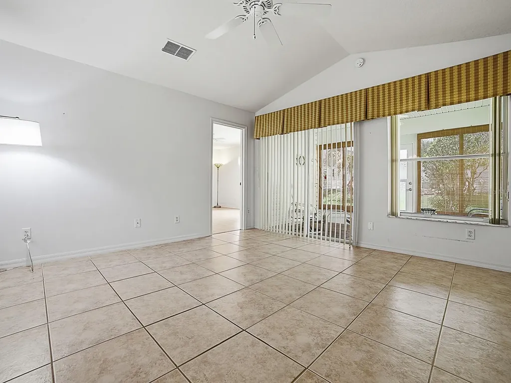 25114 Cranes Roost Circle Leesburg FL 34748