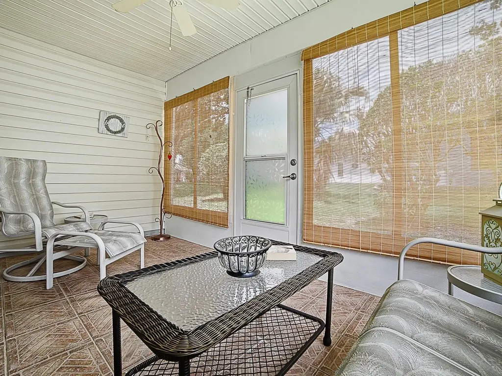 25114 Cranes Roost Circle Leesburg FL 34748